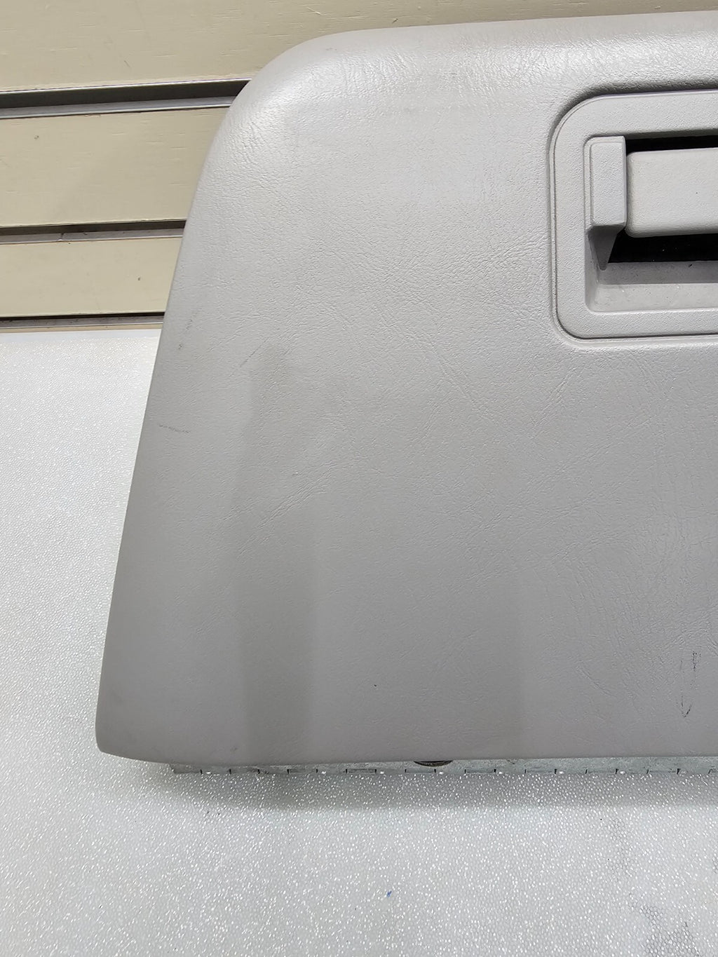 🔥05-07 Ford F250 F350 Super Duty Glove Box Storage Compartment LIGHT GRAY G10