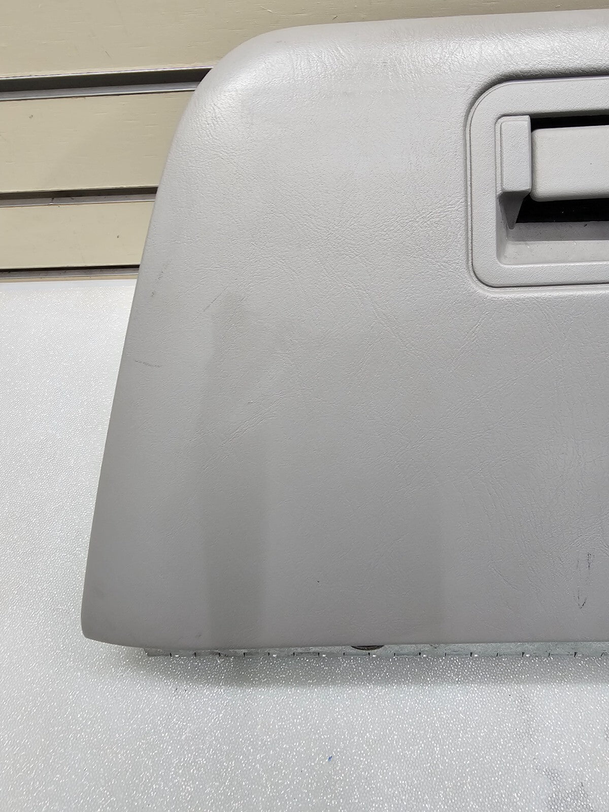 🔥05-07 Ford F250 F350 Super Duty Glove Box Storage Compartment LIGHT GRAY G10