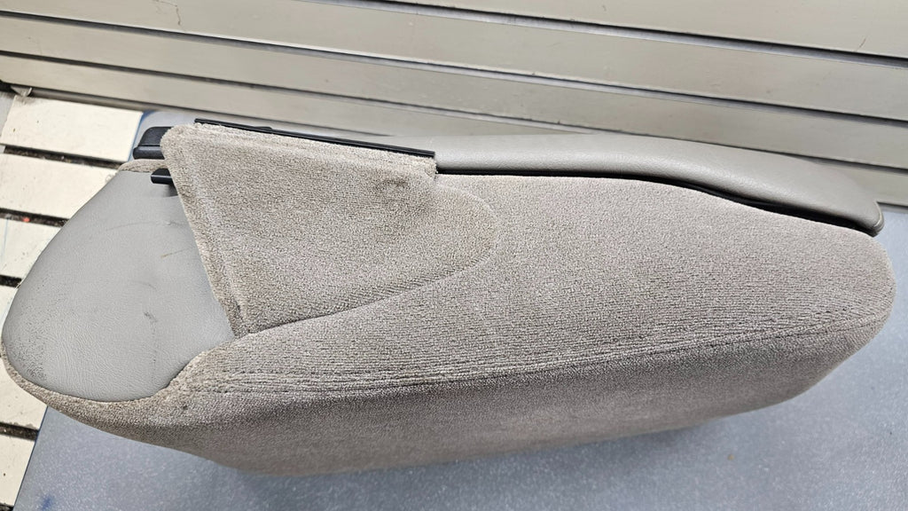 🔥99-06 SILVERADO SIERRA Center Console JUMP SEAT Armrest Leather Gray JS4