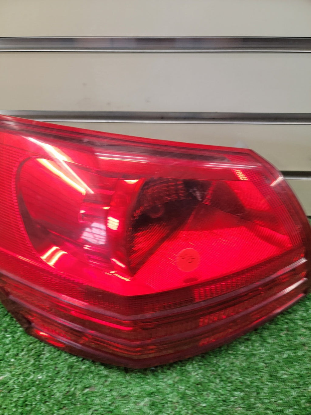 🔥2008-2013 Nissan Rogue Tail Light Lamp Left Driver Side Assembly Chrome