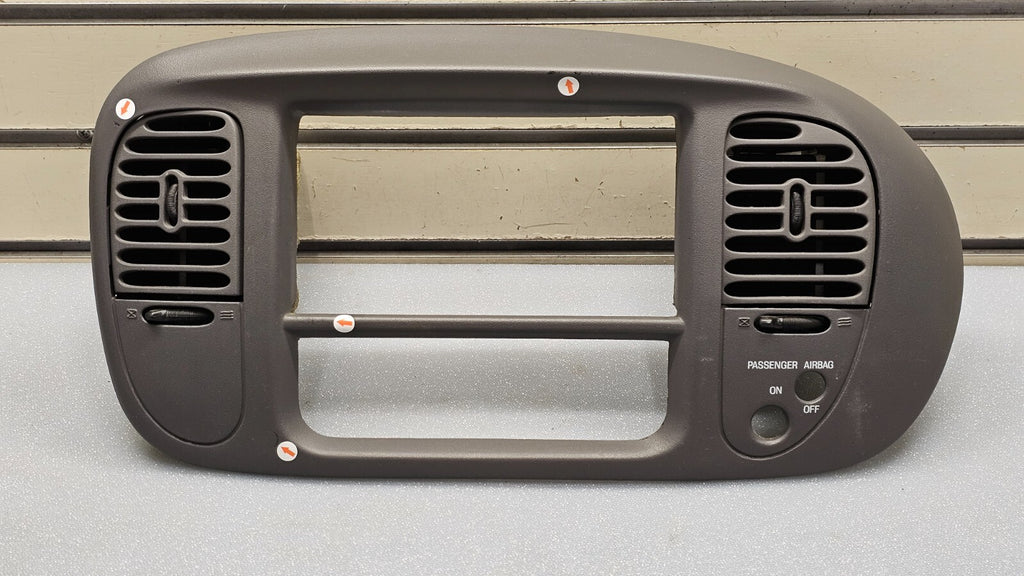 🔥97-03 Ford F150 Center Dash AM FM Radio Climate Trim Stereo BEZEL Panel DK Tan