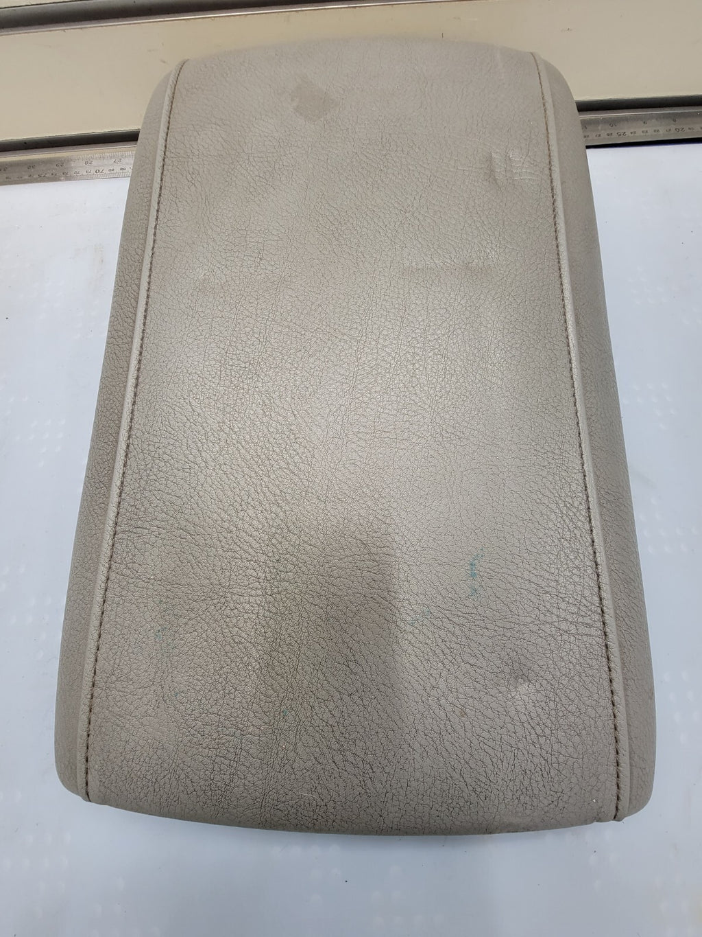 🔥2003-2006 FORD EXPEDITON CENTER CONSOLE ARMREST LID GRAY LEATHER