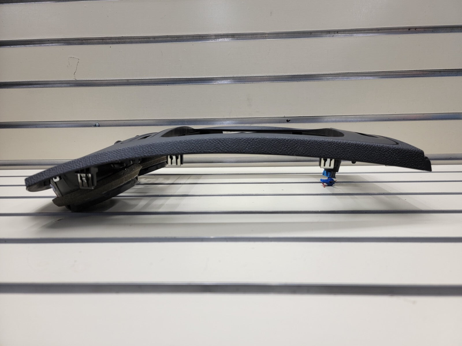 🔥2006-2011 Chevrolet HHR Center Dash Radio Trim w Vents B37 black