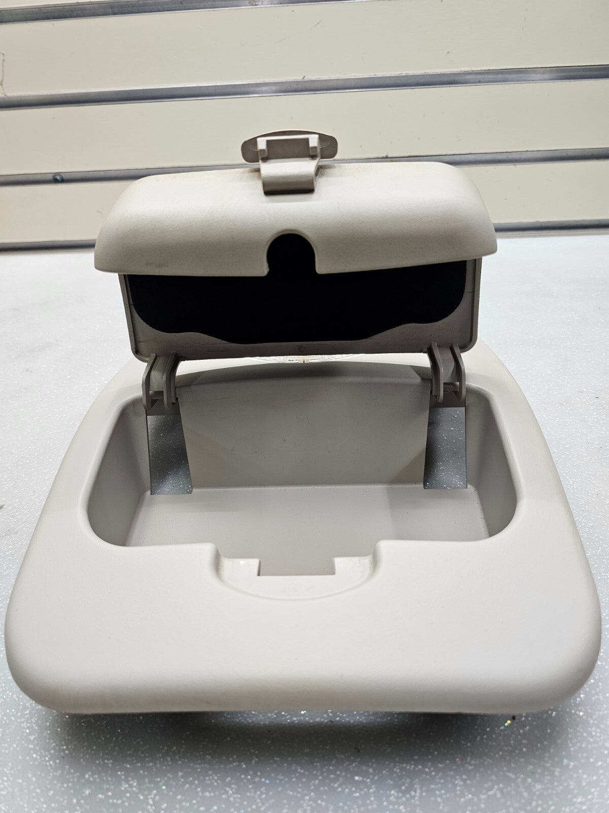 04-08 Pontiac Grand Prix Front Overhead Console Dome Map Light Sun Roof Assembly