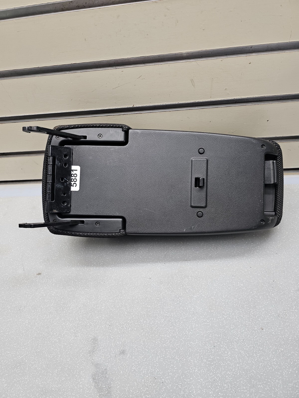 🔥03-06 Mitsubishi Outlander Center Console Arm Rest Lid Cover Cloth Black OEM