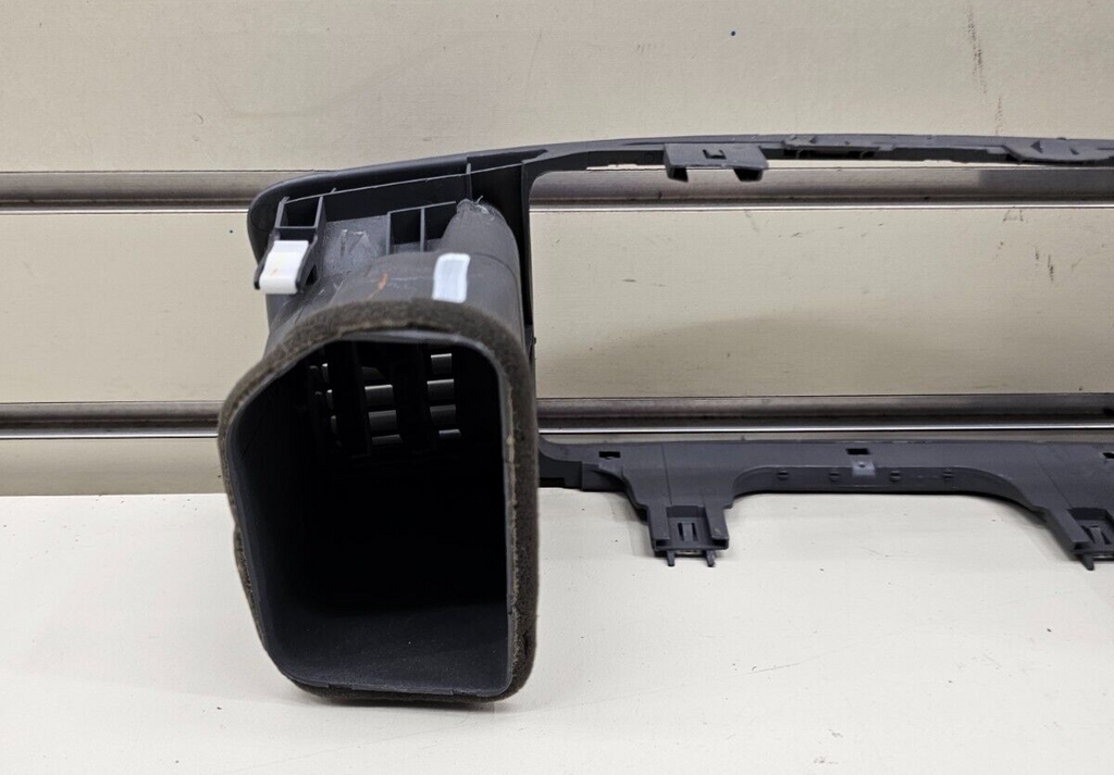 🔥03-08 TOYOTA COROLLA CENTER DASH RADIO STEREO BEZEL TRIM PANEL OEM BLACK B28