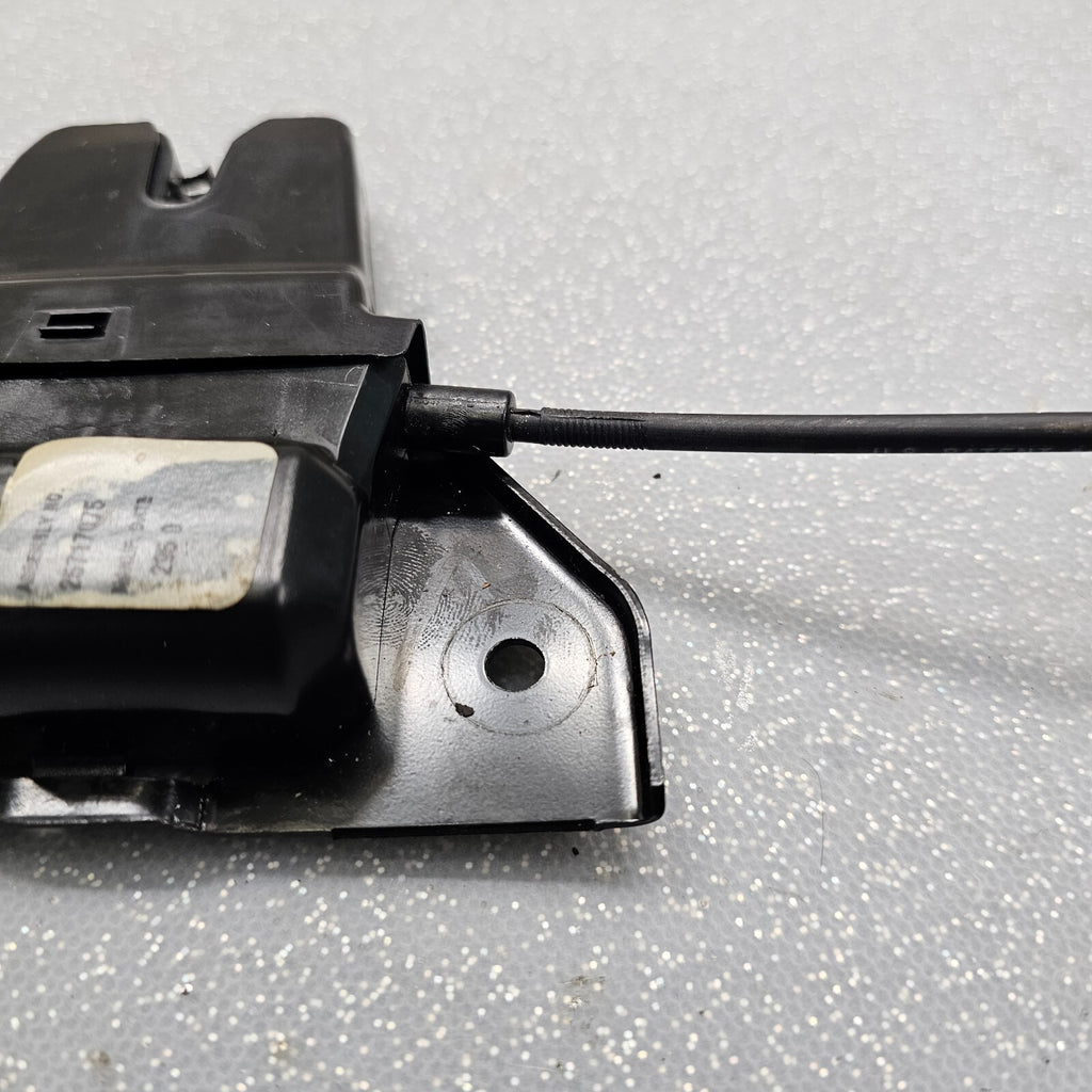 🔥2000-2001 Cadillac Deville Rear Trunk Latch Lock Release Actuator Assembly OEM