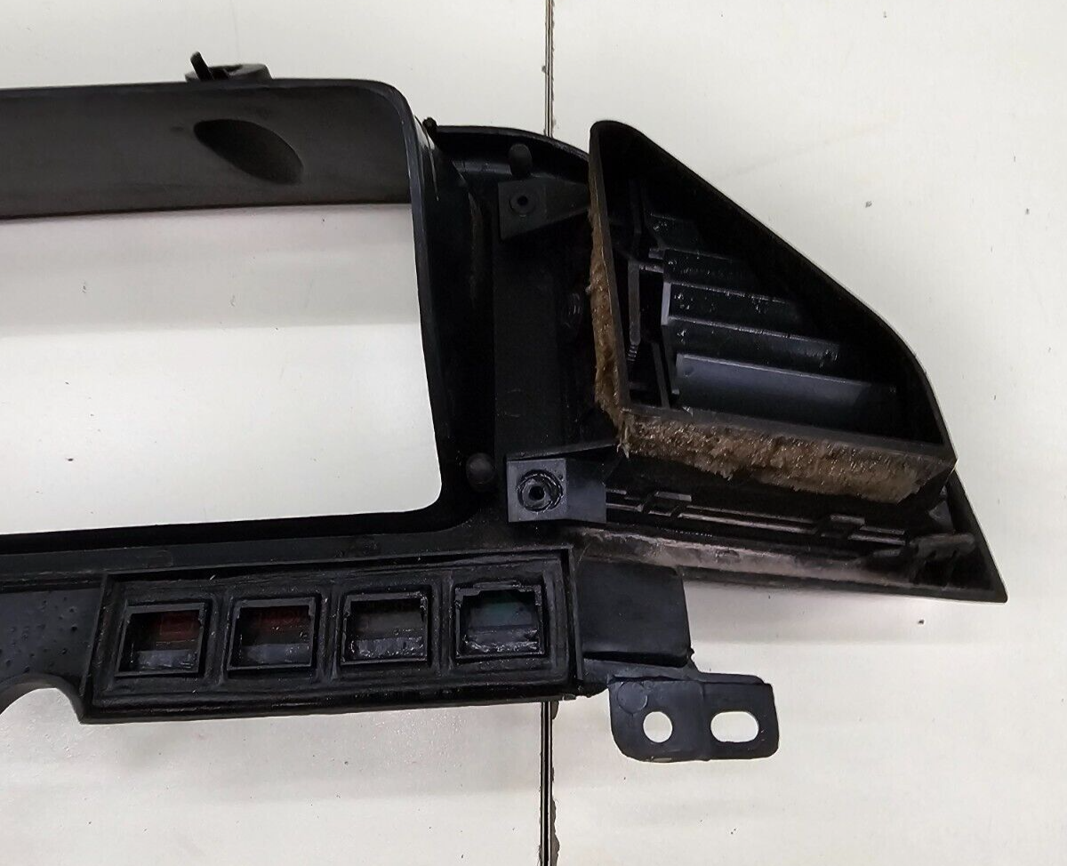 87-91 Ford F150 BRONCO Dash Instrument CLUSTER Bezel Speedo Gauge Trim Black C11