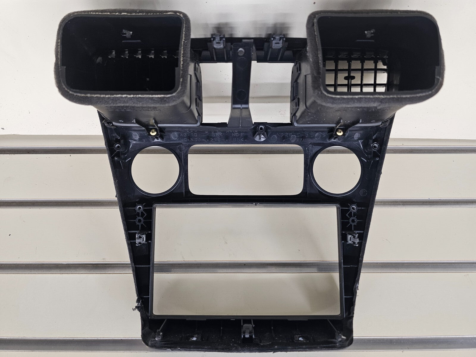 98-02 HONDA ACCORD FRONT CENTER DASH RADIO STEREO CLIMATE BEZEL TRIM PANEL BLACK