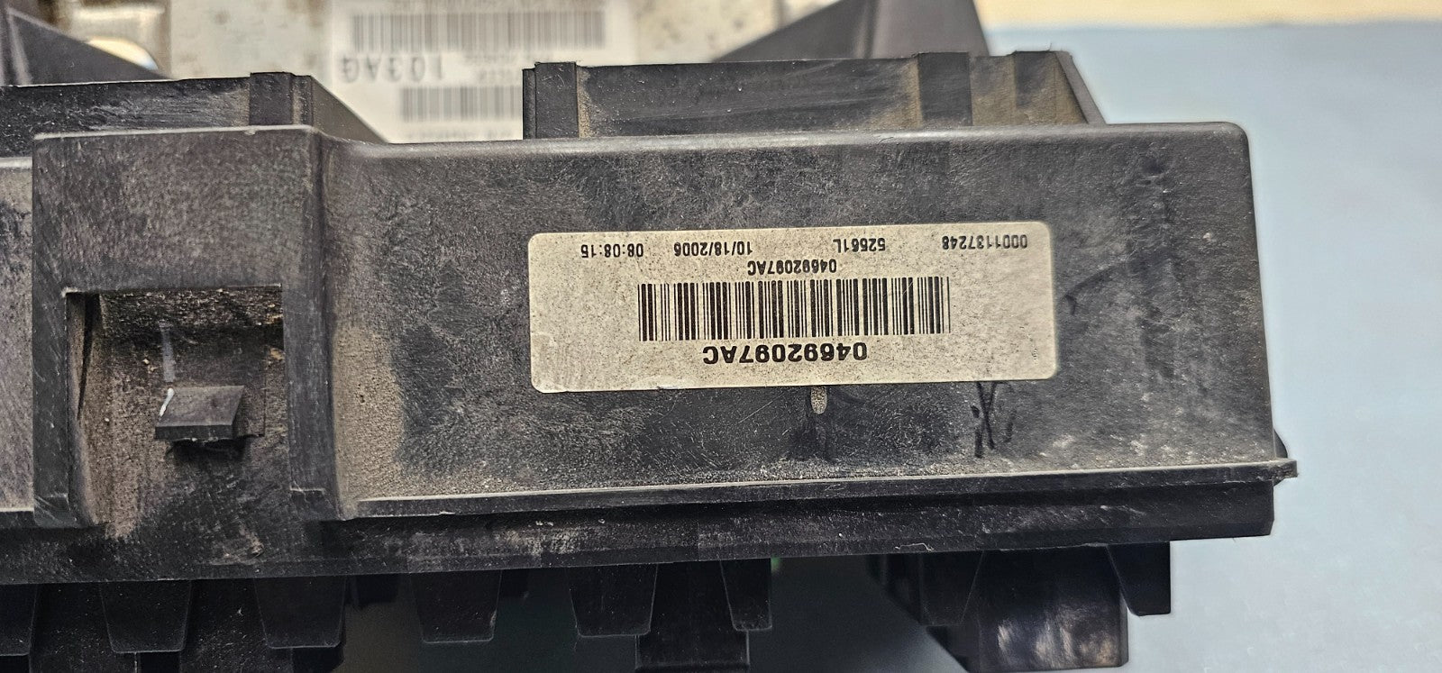 🔥2007 Aspen Durango Engine Wiring TIPM Fuse Relay Box Integrated Power Module