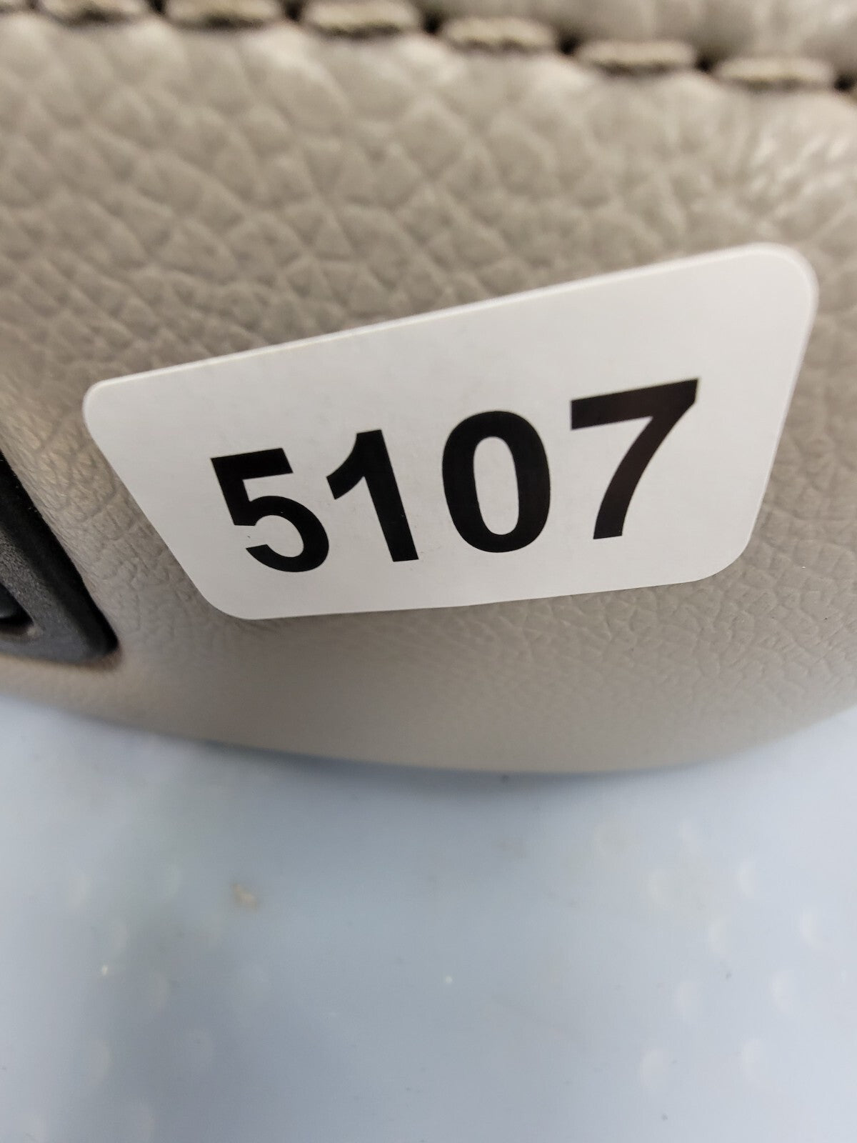 🔥07-13 Chevy Tahoe, Suburban, Yukon Leather Console Lid Armrest Cover Tan JS5