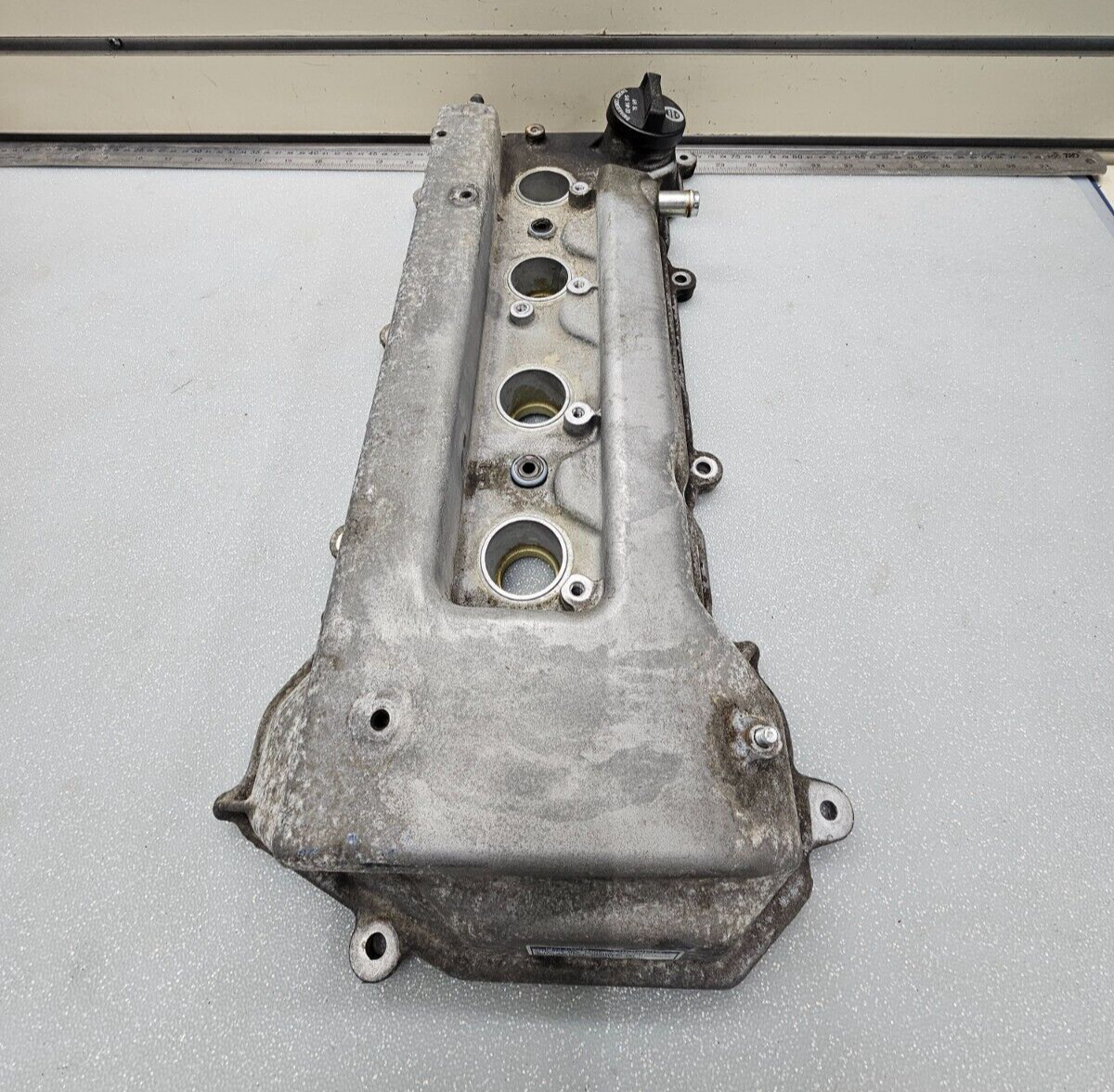 🔥2000-2008 TOYOTA COROLLA ENGINE VALVE COVER/TC