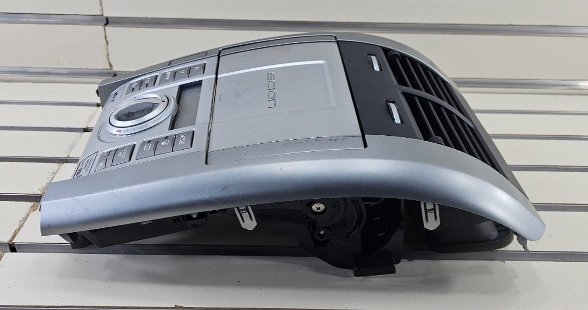 🔥05-10 SCION TC Dash AM FM Radio Stereo Display Climate Bezel Trim Panel SILVER