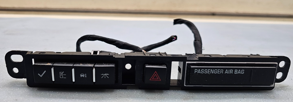 🔥06-24 Acadia Savana Sierra Hazard Light Control Switch Restraint Module PANEL