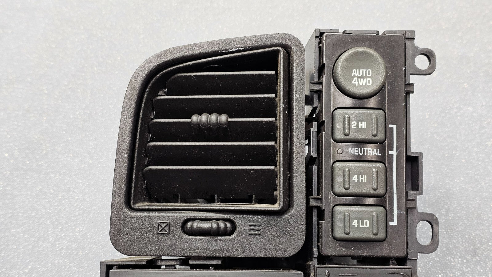 🔥99-06 Chevy Silverado Sierra Headlight Switch left Driver Air Vent Black HS19