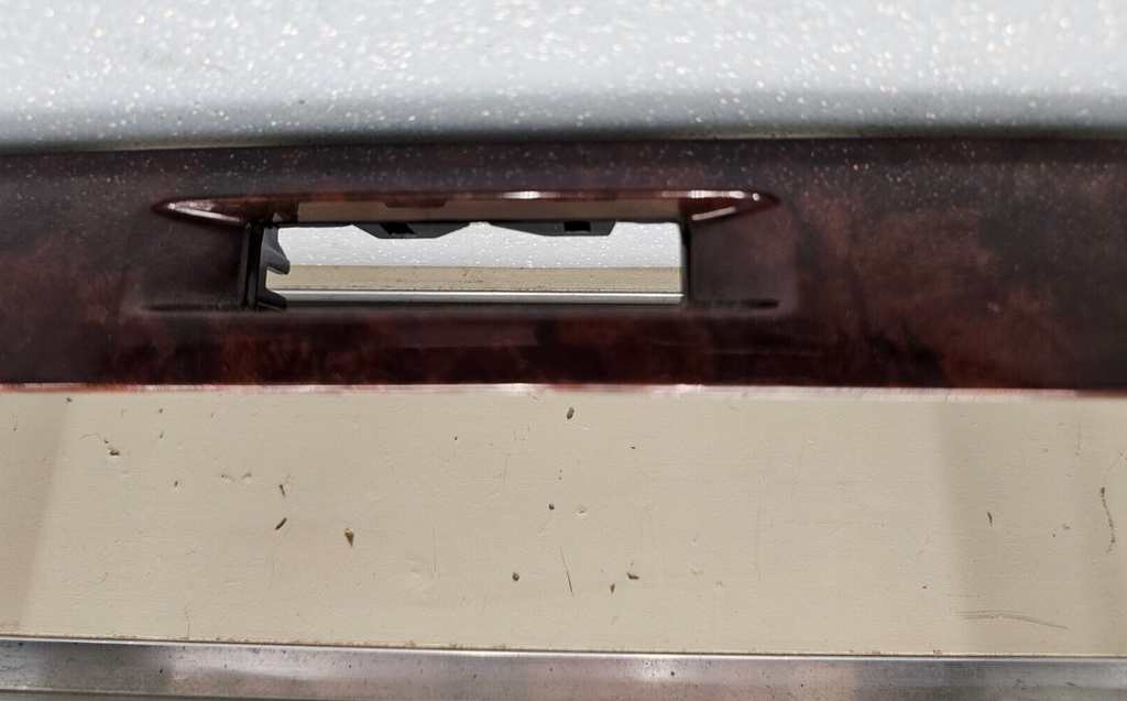06-13 Chevy Impala Center Dash AM FM Radio Stereo Trim Panel Bezel Woodgrain OEM