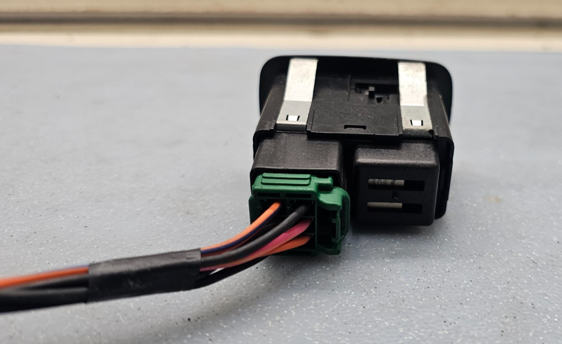 🔥12-20 GRAND CARAVAN TOWN COUNTRY REAR LEFT DRIVER QUARTER WINDOW SWITCH BLACK