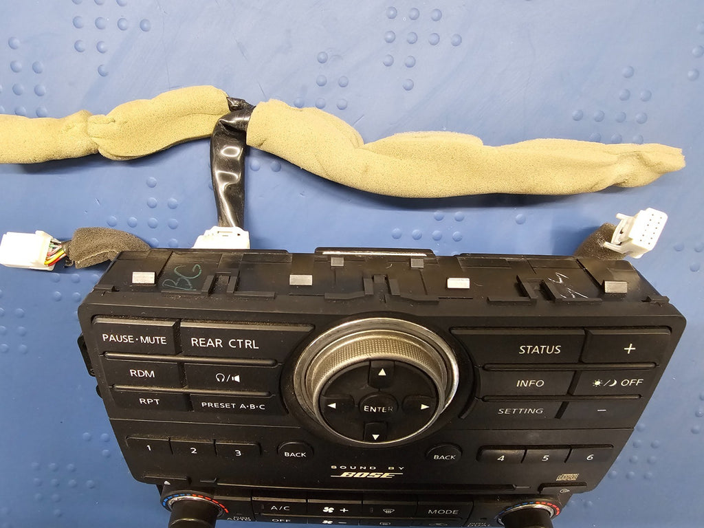 08-12 Pathfinder Center Dash Radio Stereo Trim Climate Control Bezel B75