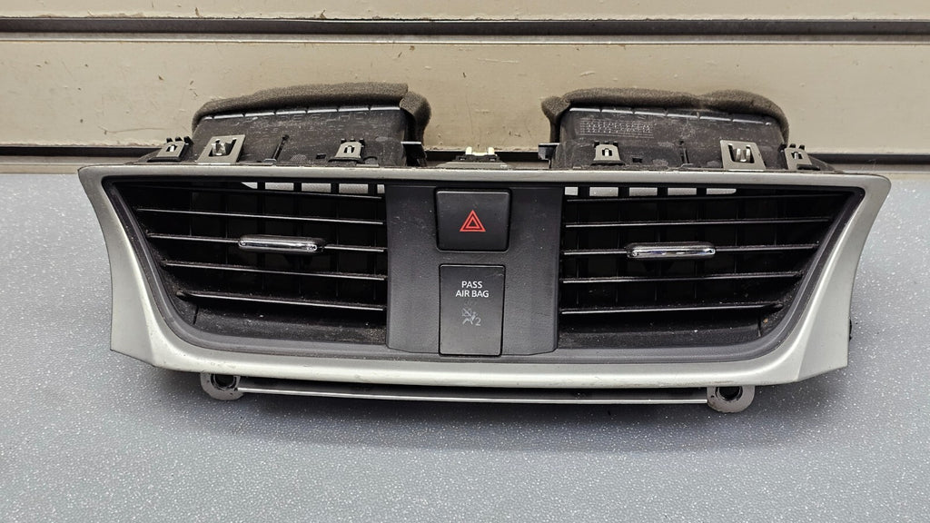 🔥 13-16 Nissan Sentra Dash Center Air  Vent Heater Conditioning Black Silver