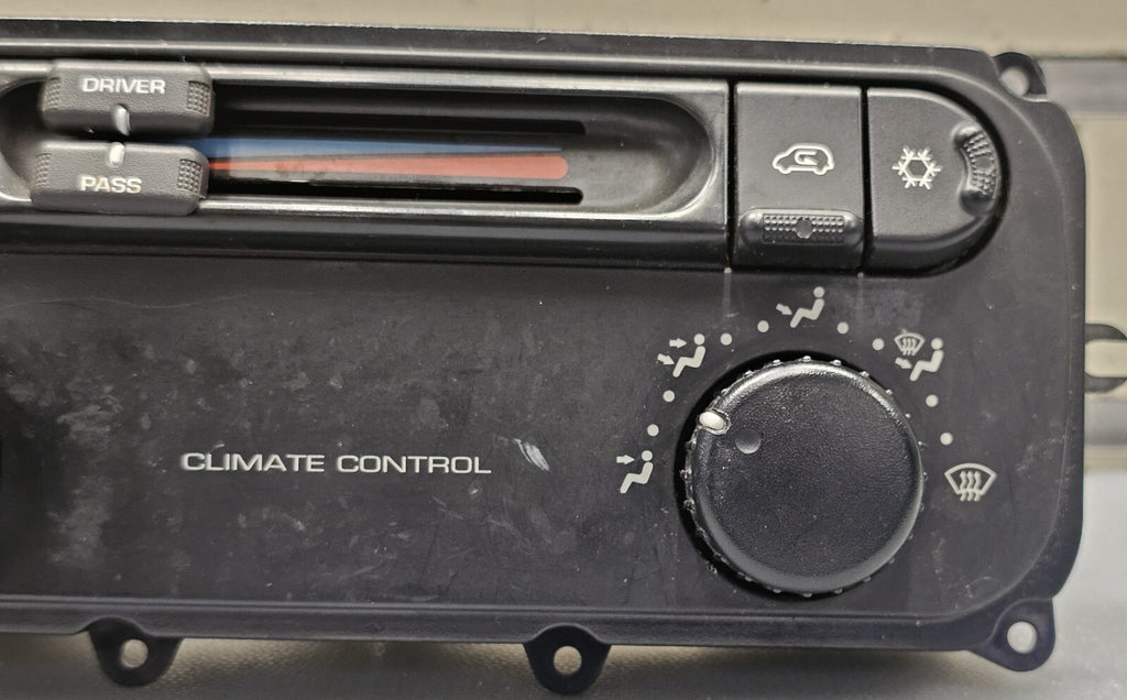 04-08 Chrysler Pacifica Dash A/C Heater Climate Temperature Control Conditioning