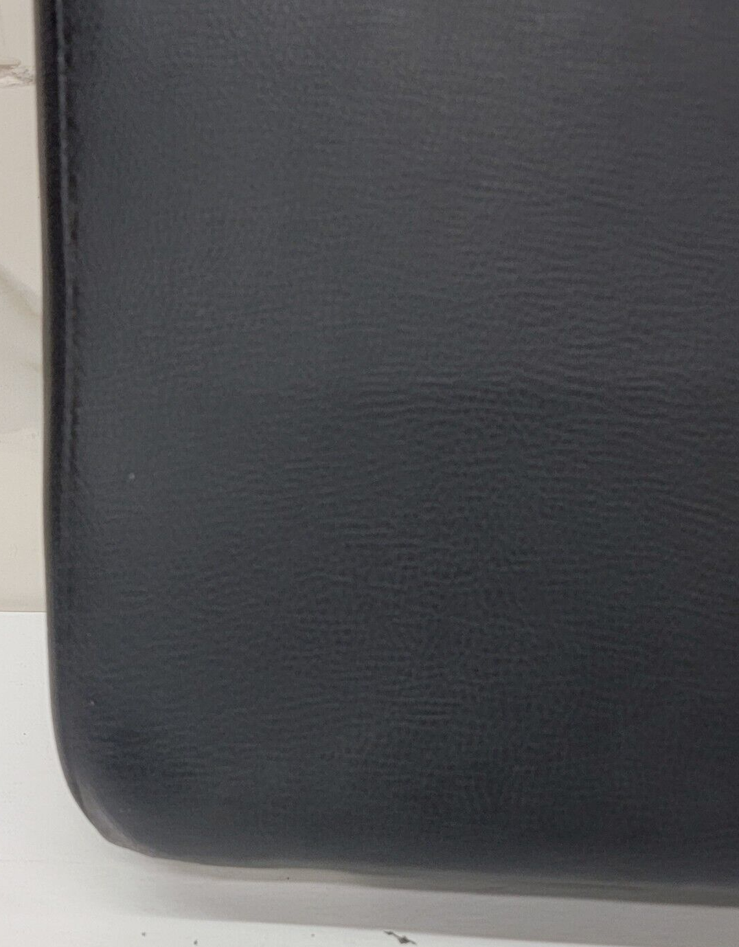 02-08 Dodge RAM Center Console Jump Seat ARMREST Cover Lid Leather Dark Gray JS7