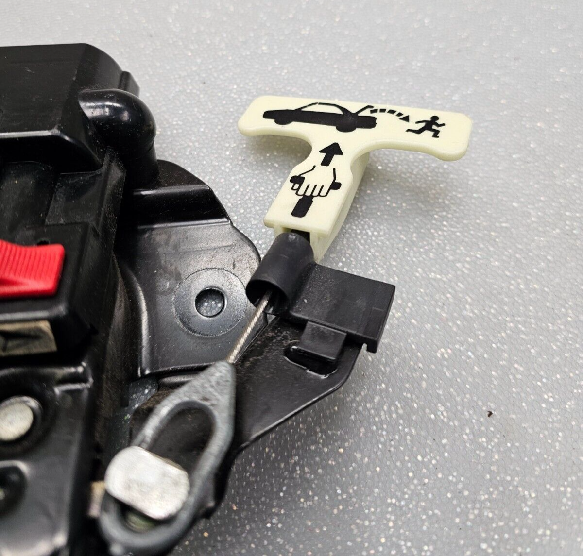 🔥1997-2004 Chevy Malibu Rear Trunk Latch Actuator Release Deck Lid ASSEMBLY OEM