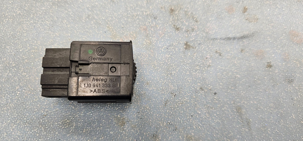 99-12 Volkswagen VW Jetta Golf Beetle GTI Rheostat Dash Dome Light Dimmer Switch