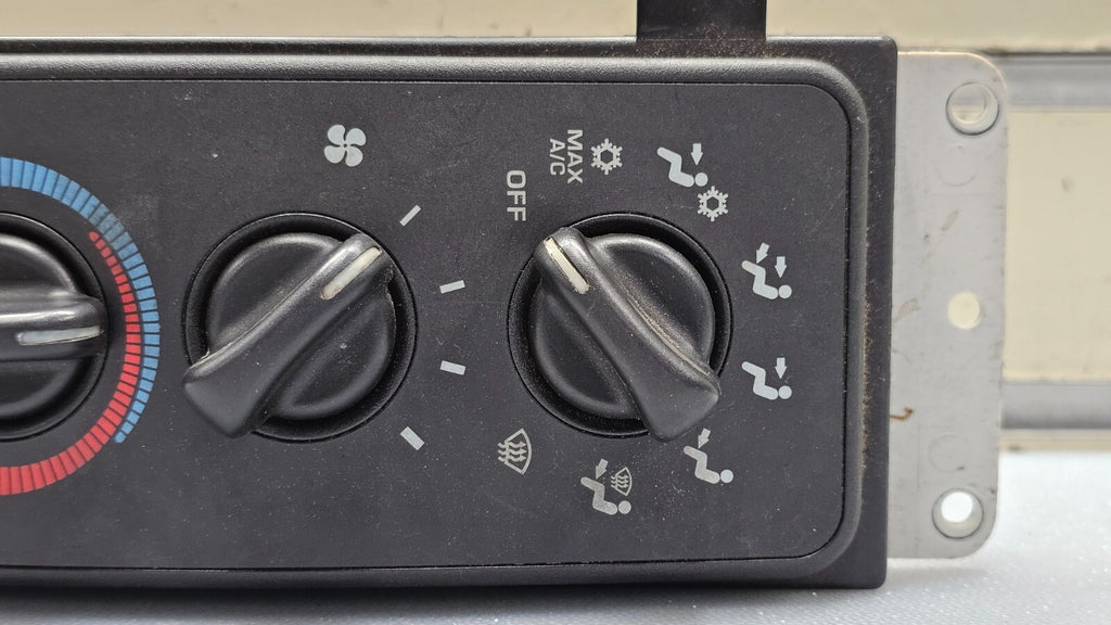 98-01 Dodge RAM Dash AC Heater CLIMATE Temperature Control Conditioning Assembly