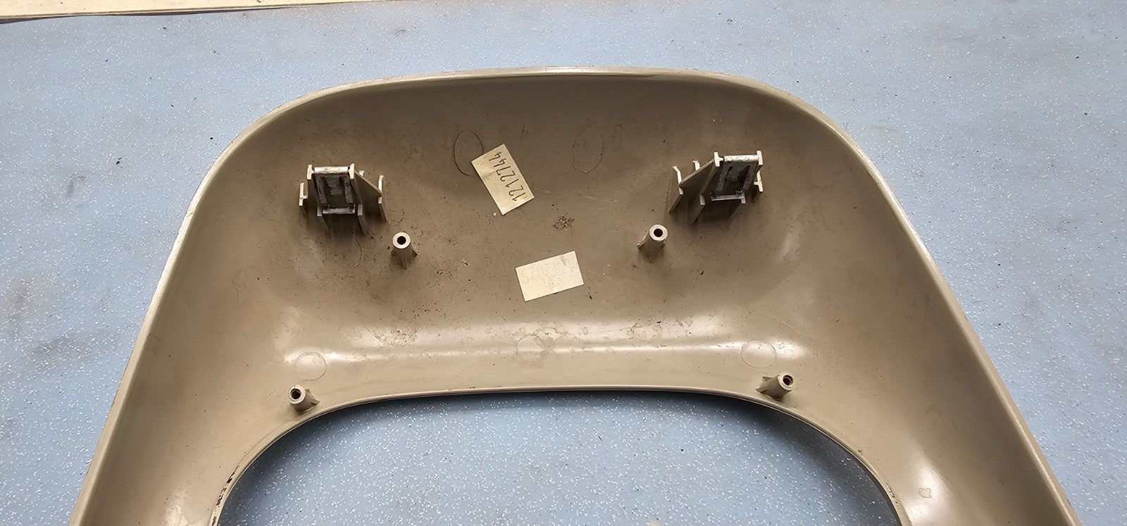 🔥02-05 Dodge RAM Overhead Console DOME Light Roof Storage Compartment TAN