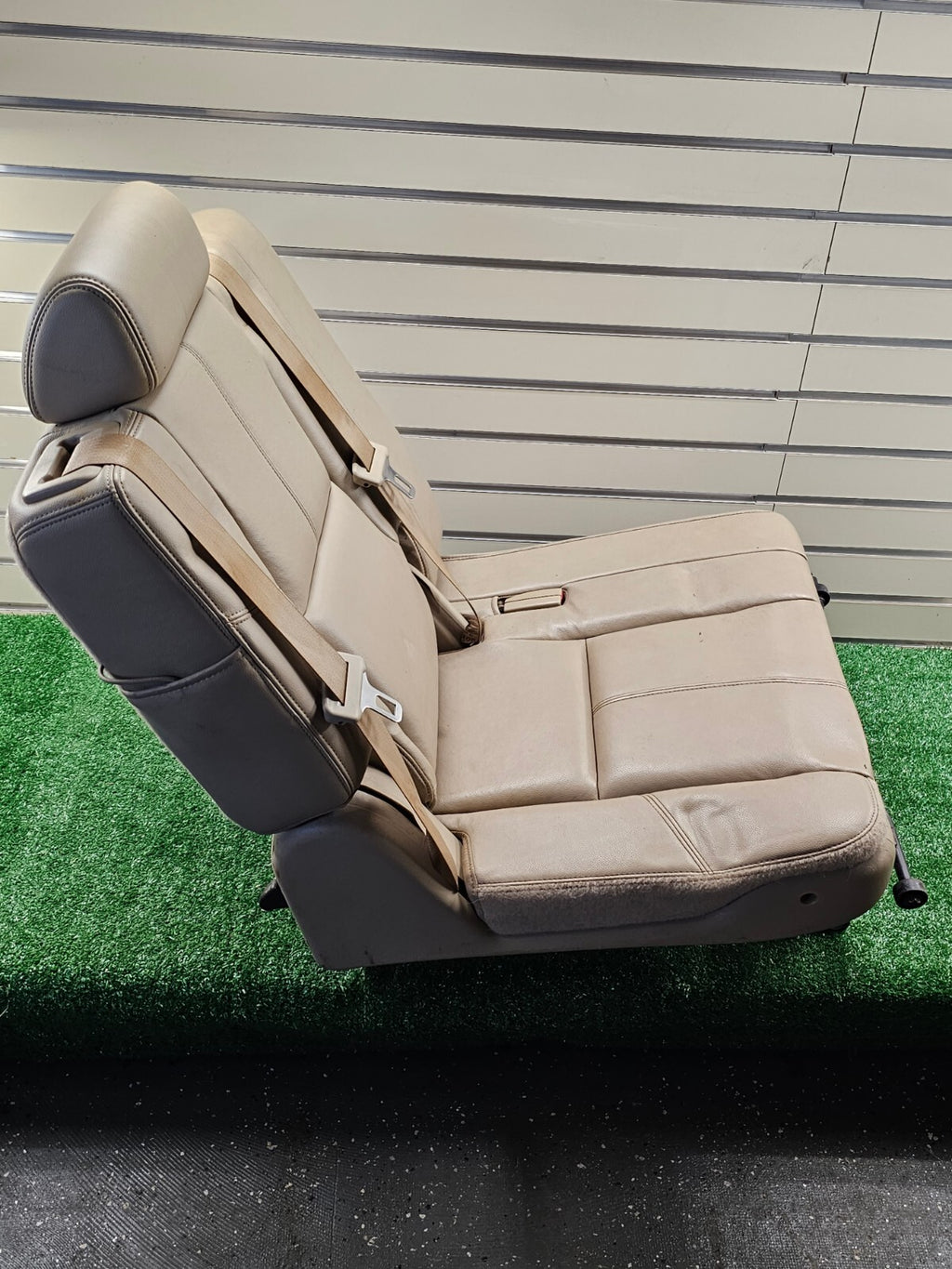 🔥07-14 chevy Suburban Tahoe Yukon Leather Rear Removable Third Row Seat TAN