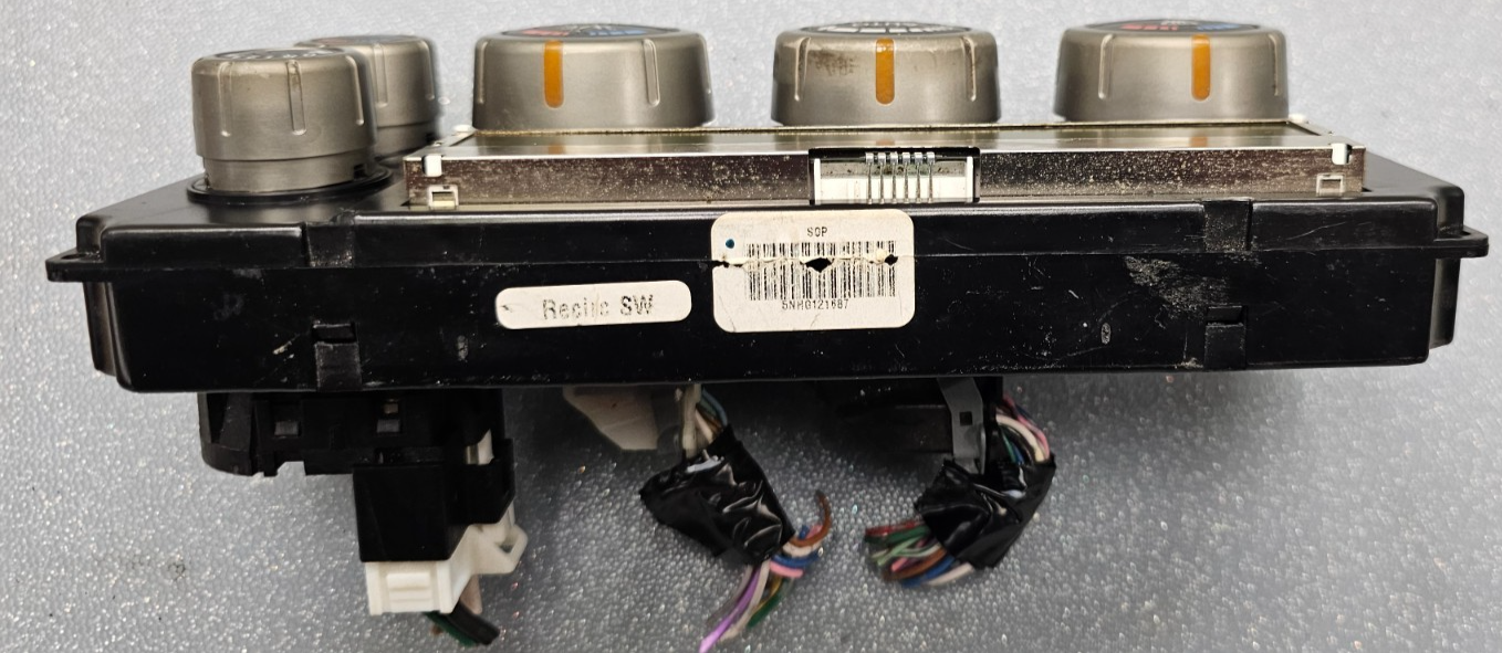 🔥05-07 Nissan Pathfinder Dash AC Heater Climate Control Temperature Conditioner