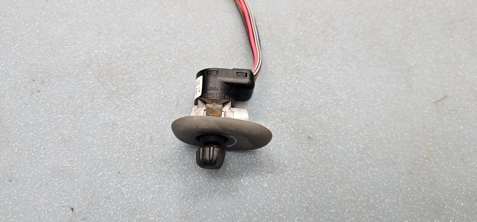 🔥02-09 TRAILBLAZER ENVOY BRAVADA LEFT DRIVER POWER MIRROR DOOR CONTROL SWITCH