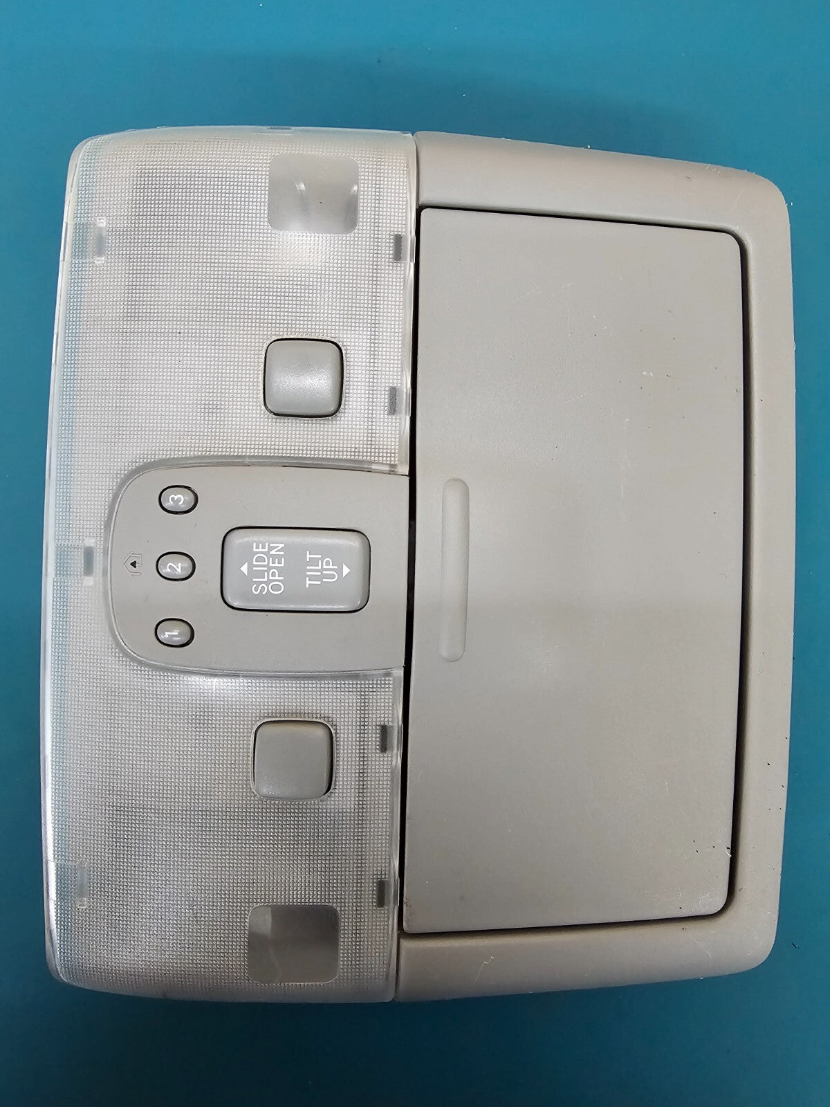 🔥02-03 Lexus ES300 04-06 ES330 Overhead Console Dome Map Light Assembly Gray