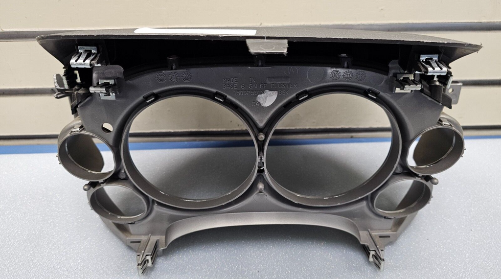 🔥07-13 SILVERADO SIERRA DASH SPEEDOMETER INSTRUMENT CLUSTER BEZEL SILVER C21
