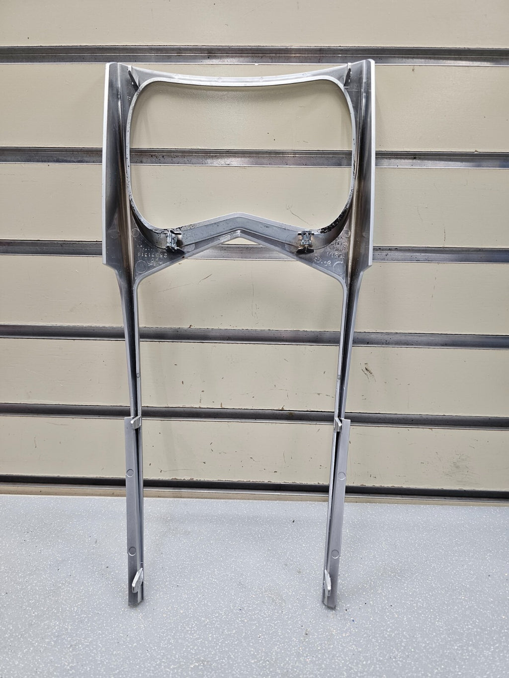 🔥10-16 CADILLAC SRX FRONT CENTER CONSOLE SHIFTER COVER TRIM BEZEL FRAME SILVER
