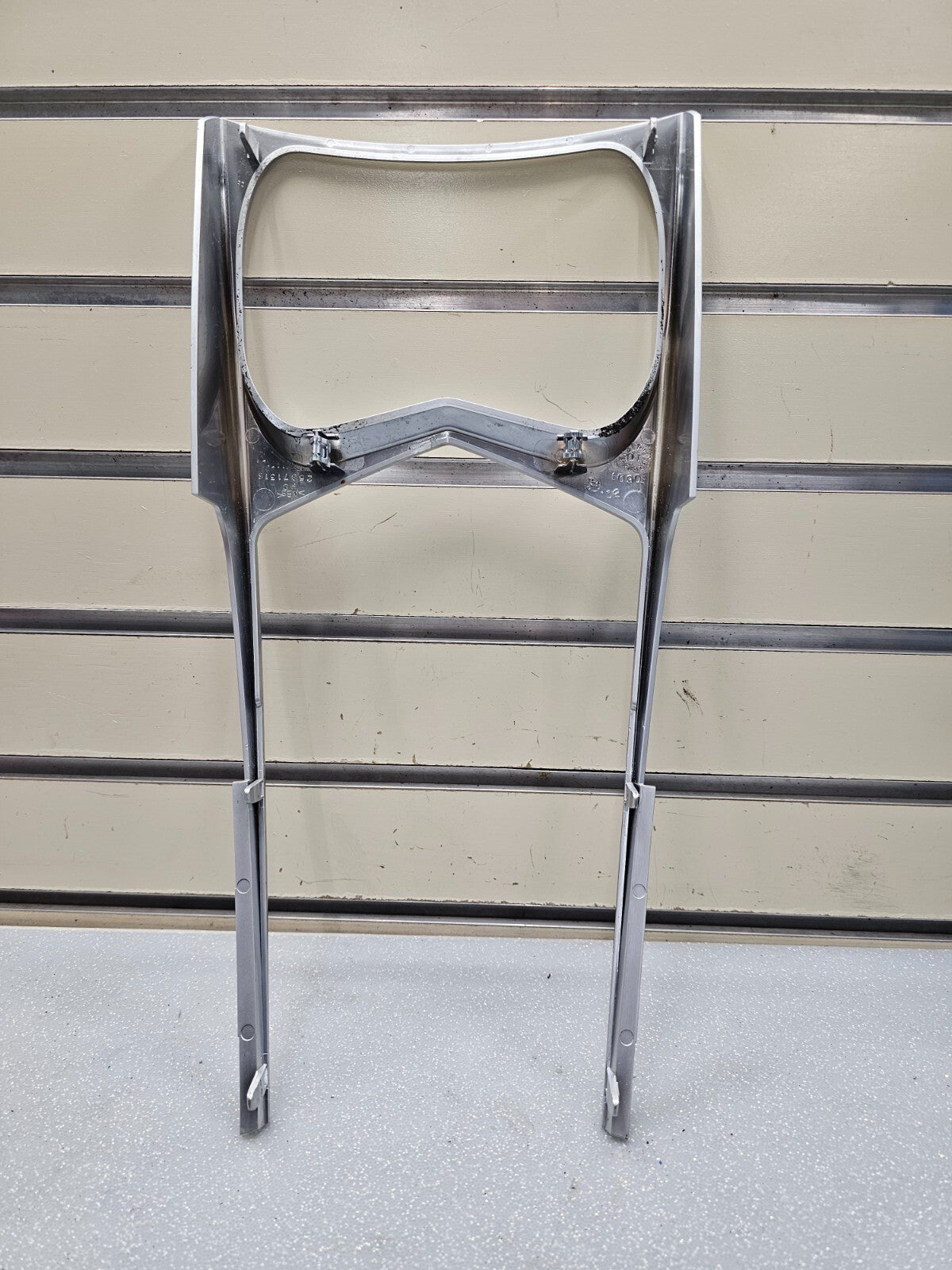 🔥10-16 CADILLAC SRX FRONT CENTER CONSOLE SHIFTER COVER TRIM BEZEL FRAME SILVER