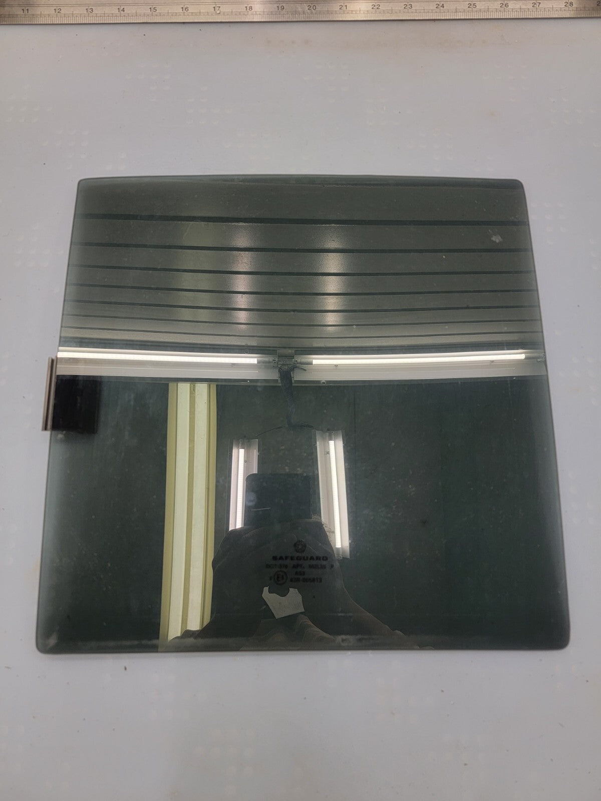 97-04 DODGE DAKOTA SLIDER CENTER SECTION Sliding rear Back Window Glass X4465/DD