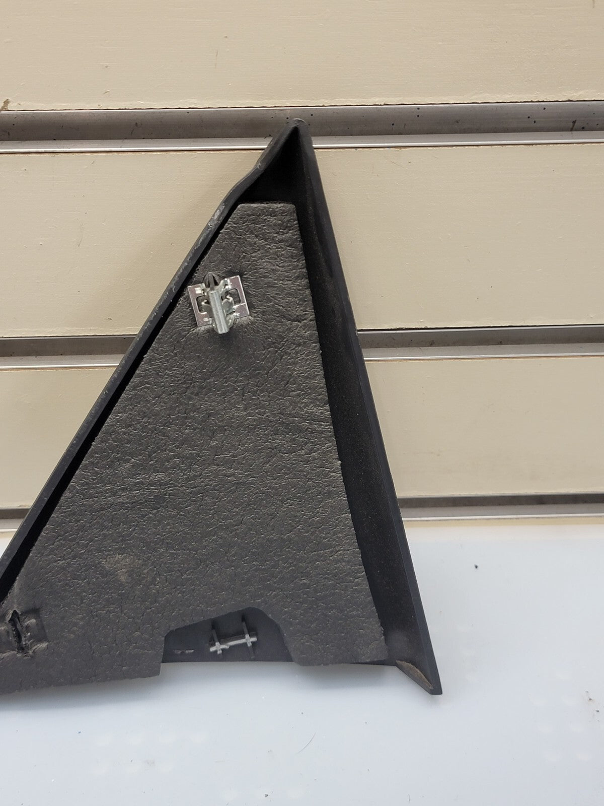 🔥2007-2014 Chevrolet Tahoe R/H Mirror Flag Applique Black