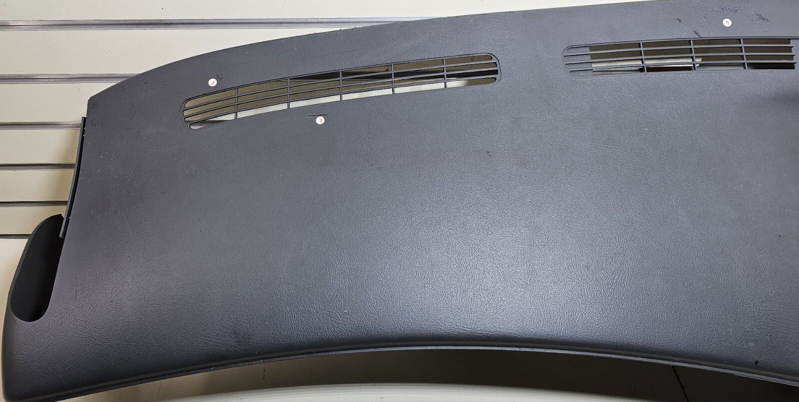 99-06 SILVERADO SIERRA TAHOE Upper Dash Cap Cover Top Dashboard Pad DK GRAY DP1