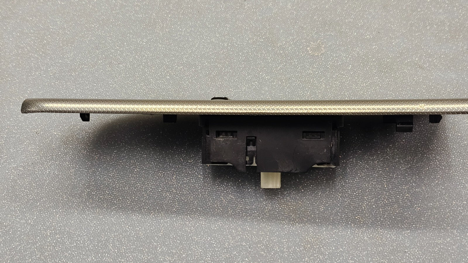 🔥07-14 Avenger Chrysler 200 Commander Right Passenger Window Switch Silver