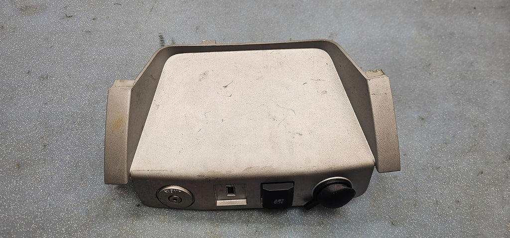 🔥08-12 Ford Escape Dashboard Console Trim Power Port JT1 Light Tan