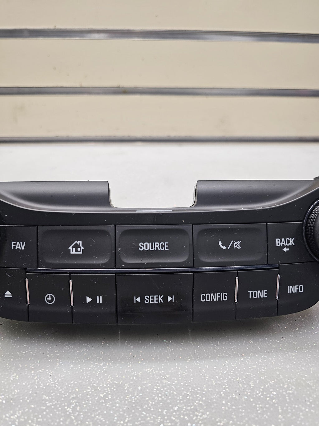 🔥13-15 Chevrolet Malibu Dash Front Center AM FM Radio Control Panel OEM