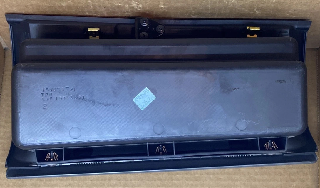 🔥07-13 Silverado Sierra Dash Glove Box Storage Compartment Assembly Gray