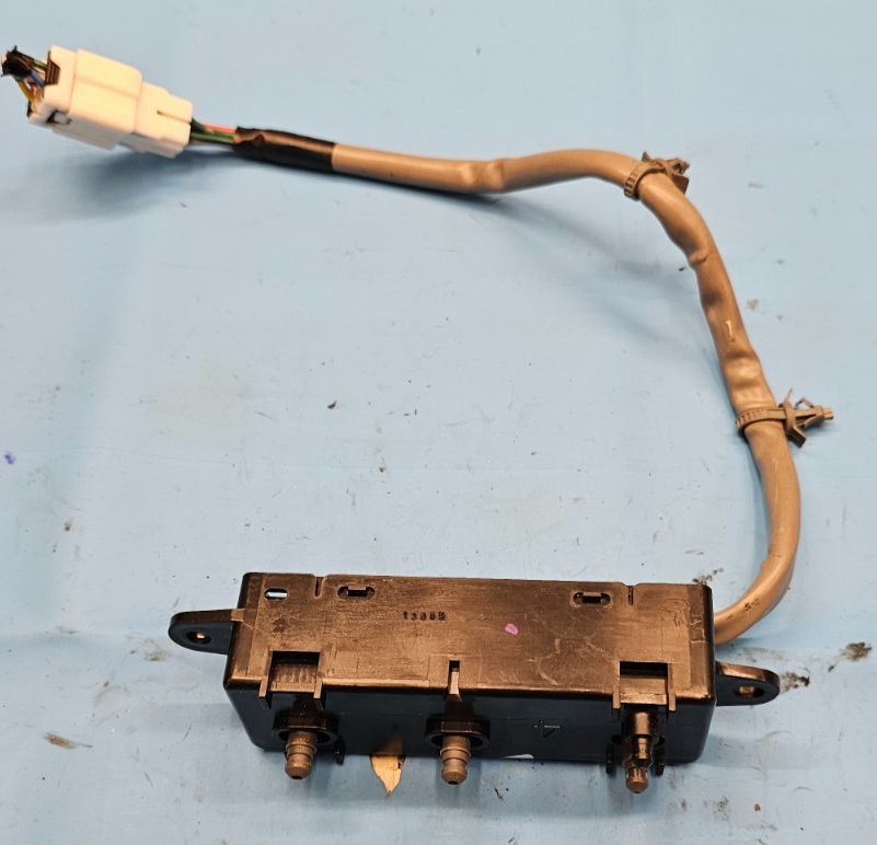 🔥00-03 Maxima Right Passenger Seat Adjuster Adjustment Switch Assembly OEM