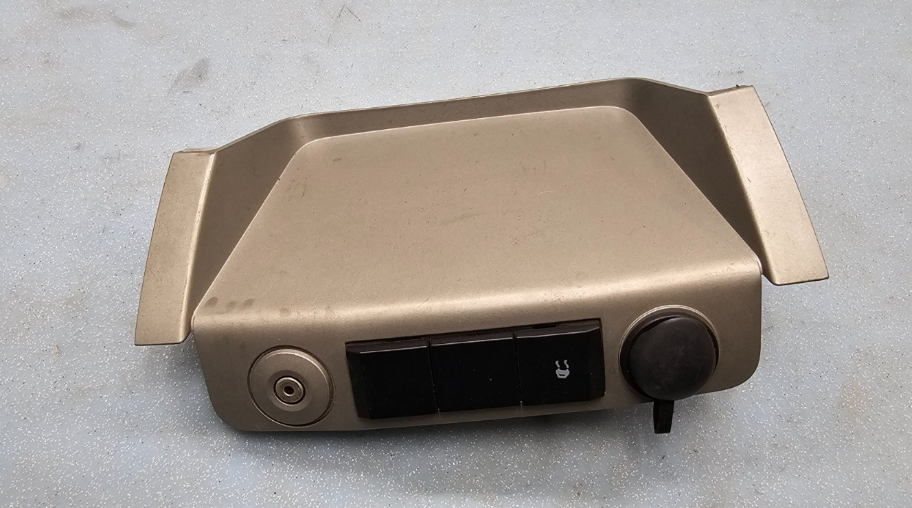 🔥08-12 Ford Escape Dashboard Console Trim Power Port JT1 Tan