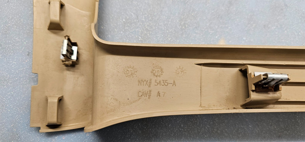 🔥07-14 Silverado Sierra Tahoe Front Left Driver Seat Rear Kick Trim Panel Tan