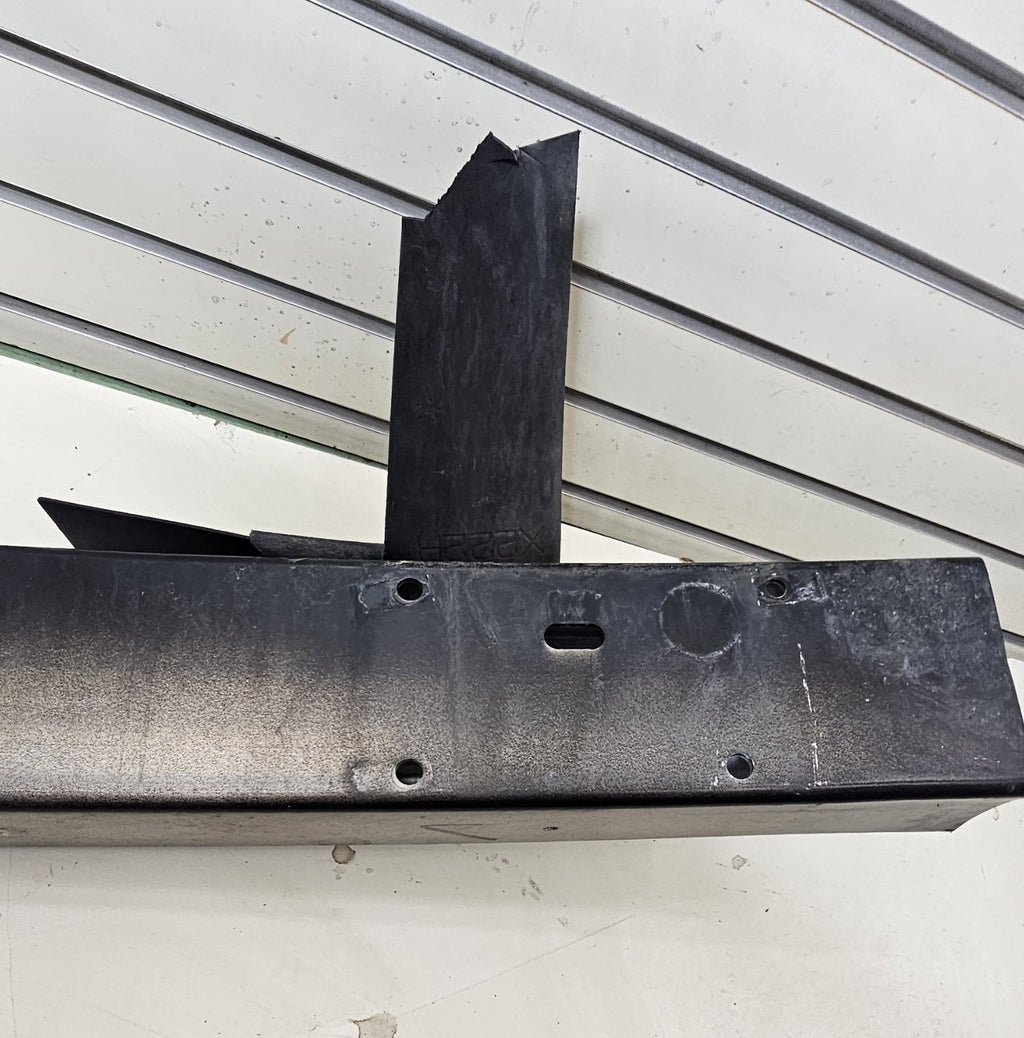 🔥2006-2011 Buick LUCERNE FRONT BUMPER REINFORCEMENT IMPACT BAR OEM