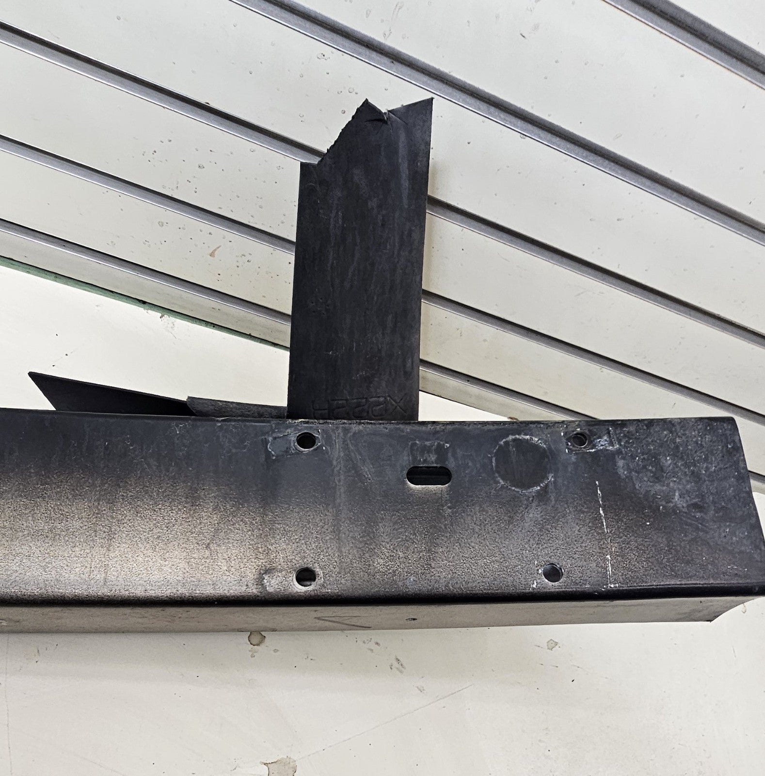 🔥2006-2011 Buick LUCERNE FRONT BUMPER REINFORCEMENT IMPACT BAR OEM