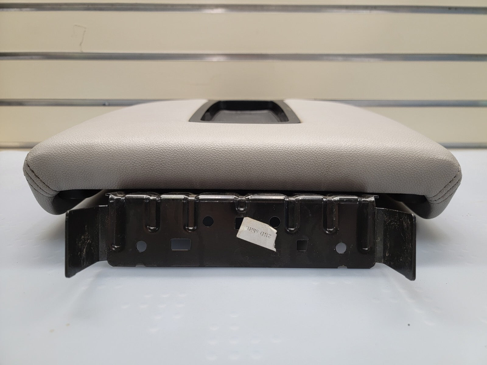 🔥07-13 Chevy Tahoe, Suburban, Yukon Leather Console Lid Armrest Cover TAN JS5