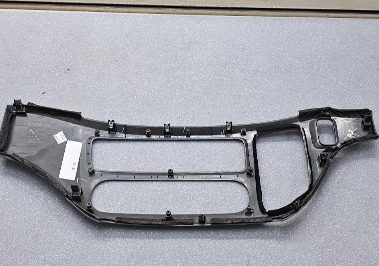 🔥05-10 Honda Odyssey Center Dash Radio Climate Control Bezel Trim Panel Silver